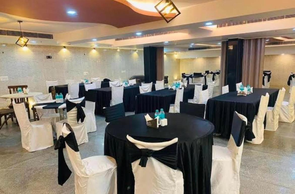 Hotel Diamond Inn-national Highway-8,mahipalpur New Delhi